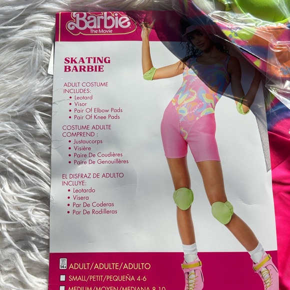 Women’s Barbie Skating costume (B2) - Picture 2 of 2